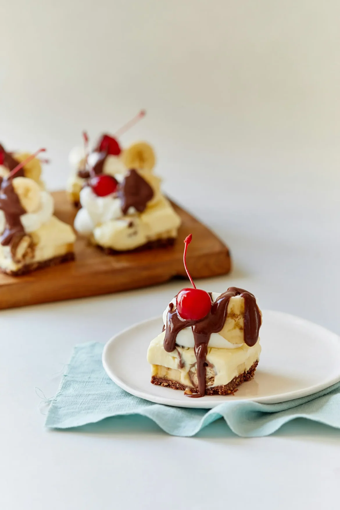 banana split cake banana split cake